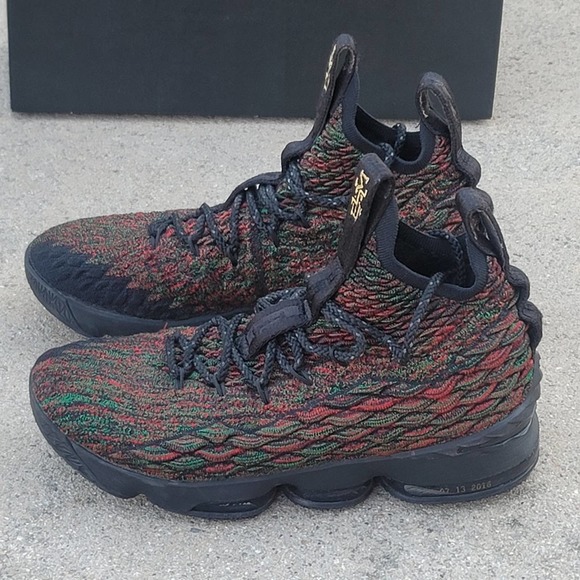 Nike LeBron XV 15 BHM Limited Multicolor Shoes Sneakers - Picture 2 of 10